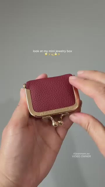 Vintage Leather Mini Jewelry Box™